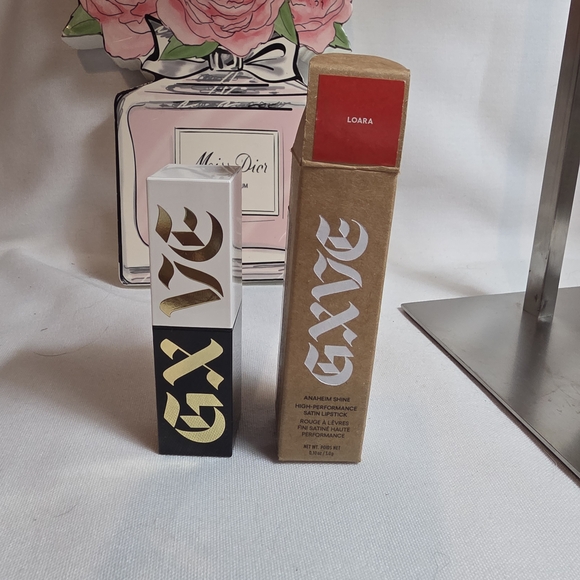 GXVE by Gwen Stefani Satin Lipstick - Bold Red - Picture 3 of 3